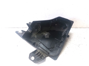 AUDI A8 D4 (2010–2017) Kaitsmekarbi korpus kapoti all 4H0937118 - 2