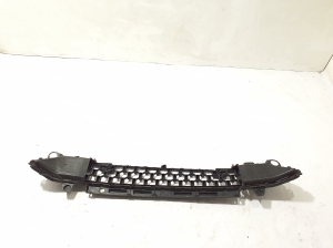 RENAULT Megane E-Tech CMF-EV (2022–2026) Front bumper lower grille 6222546114R - 4
