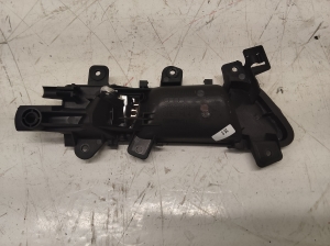 AUDI A4 B8 (2007–2016) Rear side door interior handle 8K0839019 - 3