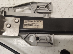 AUDI A4 B8 (2007–2016) Rear side door window regulator 8K0839461 - 3