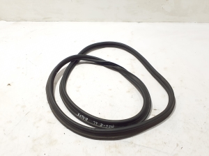 RENAULT Megane E-Tech CMF-EV (2022–2026) Trunk seal (on body) 908302863R - 2