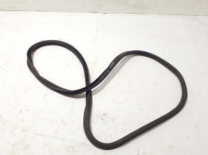 RENAULT Megane E-Tech CMF-EV (2022–2026) Trunk seal (on body) 908302863R - 3