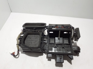 RENAULT Megane E-Tech CMF-EV (2022–2026) Heizungsgehäuse 272985MZ4A - 4