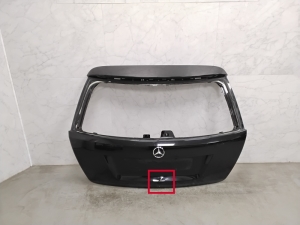 Mercedes Benz C-Class 204 (2007–2014) Hayon - 3