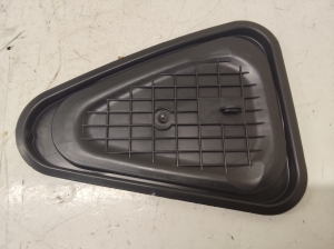 Autre pièce de porte latérale arrière - 8K0839915