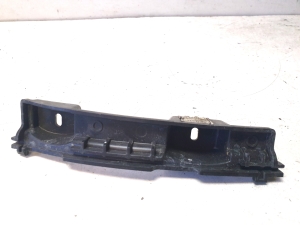 Rear bumper bracket - 4H0807365B