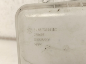 BMW 2 SERIES F45 (2014–2026) Front washer fluid reservoir 7331418 - 5
