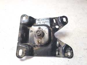 AUDI A8 D4 (2010–2017) Hood latch 4H0823186 - 3