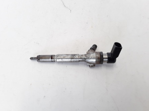  Fuel injector 