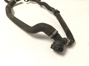 BMW 2 SERIES F45 (2014–2026) Jahutusradiaatori voolik 7617363 - 2