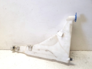 Front washer fluid reservoir - 4H0955451B