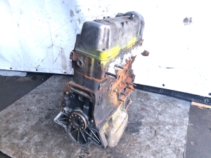 Mercedes Benz 100 631 (1981–1996) Motor 616963 - 2