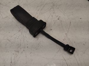 AUDI A4 B8 (2007–2016) Esiukse avamise piiraja 8K0837249 - 3