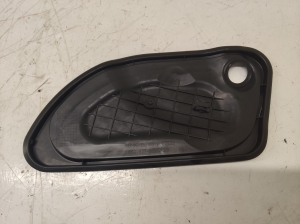 AUDI A4 B8 (2007–2016) Esiukse muu osa 8K0837915 - 2