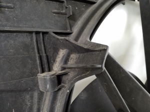 BMW X3 F25 (2010–2017) Dzesēšanas ventilators un tā daļas 7601176 - 3