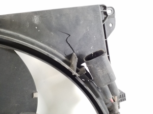 BMW X3 F25 (2010–2017) Dzesēšanas ventilators un tā daļas 7601176 - 7