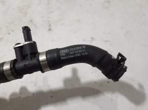 AUDI A7 (2018–2026) Radiator hose 4K0145947E - 3