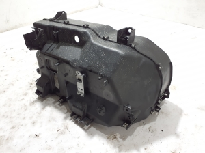 RENAULT Megane E-Tech CMF-EV (2022–2026) Heater housing 272875MZ2A - 2