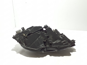 VOLVO S90 (2016–2026) Esituli 32342464 - 4