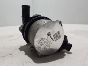 AUDI A7 (2018–2026) Auxiliary water pump 8K0965567D - 3