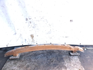 Stoßstangenträger hinten
