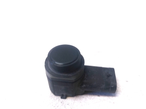 products.Eesmine parkimisandur - 4H0919275