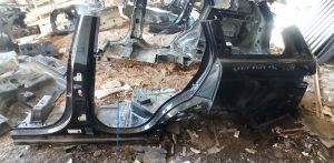   Kotflügel hinten und seine Teile  - LR036413 