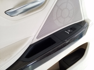 BMW 6 SERIES F06 (2011–2017) Rear side door panel - 4