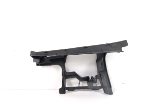 Volkswagen Golf VI (2008–2013) Priekšējā bampera kronšteins 5K0807724B - 2