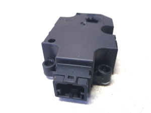 AUDI A8 D4 (2010–2017) Stellmotor Heizungsklappe CZ1139300856ND8 - 2