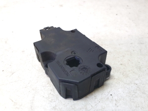 AUDI A8 D4 (2010–2017) Stellmotor Heizungsklappe CZ1139300856ND8 - 3
