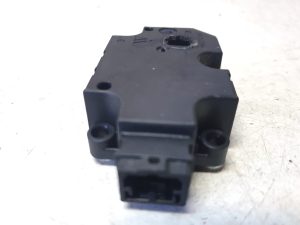 AUDI A8 D4 (2010–2017) Heater flap actuator CZ1139300855ND8 - 4
