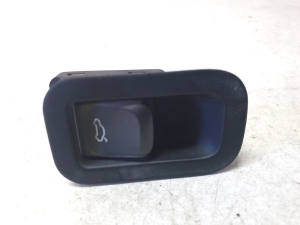 AUDI A8 D4 (2010–2017) Schalter Heckklappe schließen 4H0868397 - 2