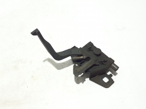 Dacia Duster (2017–2024) Hood latch 656014211R - 2