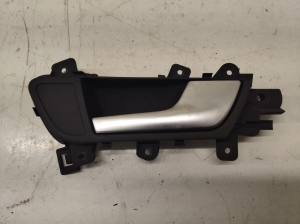 Rear side door interior handle - 8K0839020