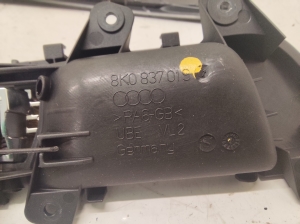 AUDI A4 B8 (2007–2016) Front door inner handle 8K0837019 - 2