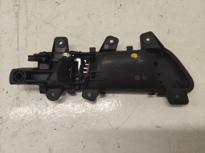 AUDI A4 B8 (2007–2016) Front door inner handle 8K0837019 - 3