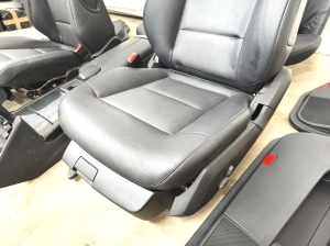Mercedes Benz E-Class W212 (2009–2015) Salons un tā detaļas - 4
