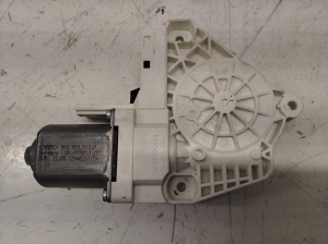 AUDI A4 B8 (2007–2016) Rear side door window regulator motor 8K0959812 - 2