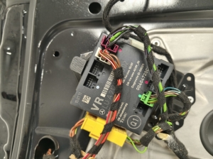 Mercedes Benz E-Class W212 (2009–2015) Front door - 11