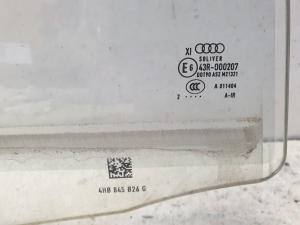 AUDI A8 D4 (2010–2017) Türscheibe hinten 4H0845026G - 2