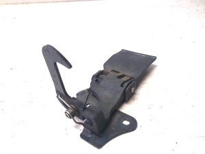 AUDI A8 D4 (2010–2017) Hood latch 4H0823485C - 2