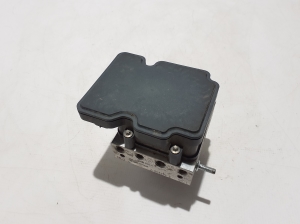 Dacia Duster (2017–2024) ABS plokk 476606804R - 2