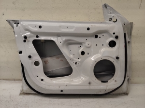 AUDI A5 (2007–2016) Esiuks 8T0831311 - 2