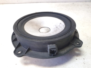 Rear side door speaker - 963302S000