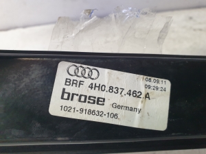 AUDI A8 D4 (2010–2017) Front door window regulator 4H0837462A - 3