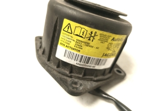 Jaguar XF (2008–2016) Kapoti turvapadi 608803200 - 4