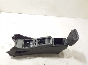 MG, ZS II (2017–2026) Center console 10295815 - 4
