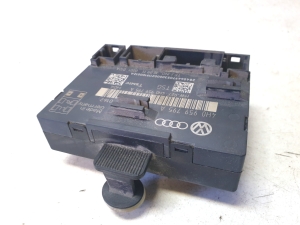 AUDI A8 D4 (2010–2017) Rear side door control unit 4H0959795A - 3