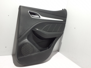 Rear side door panel - 10551138